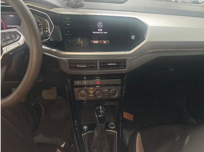 探影2023款200TSI DSG悦智联版